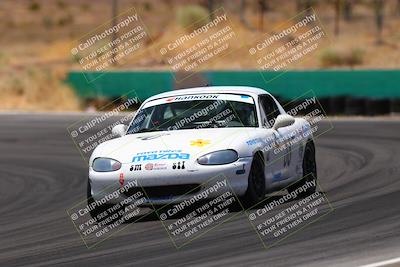 media/May-31-2025-CalClub SCCA (Sat) [[2c1a04e1ee]]/Qualifying/Group 5/Turn 4/